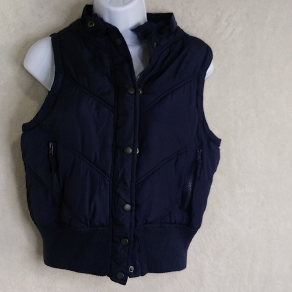Puffer vest - Picture 1 of 3